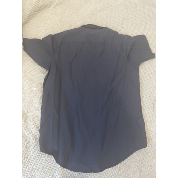 GH Bass Shirt Mens Medium Navy Blue Short Sleeve Button Up Mesh - Picture 6 of 7